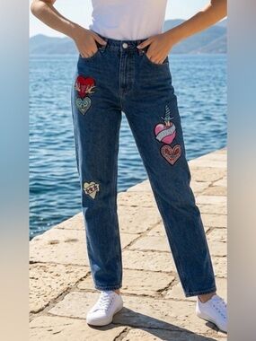 Straight Leg Blue Denim Jeans with Heart Patch Embroidery